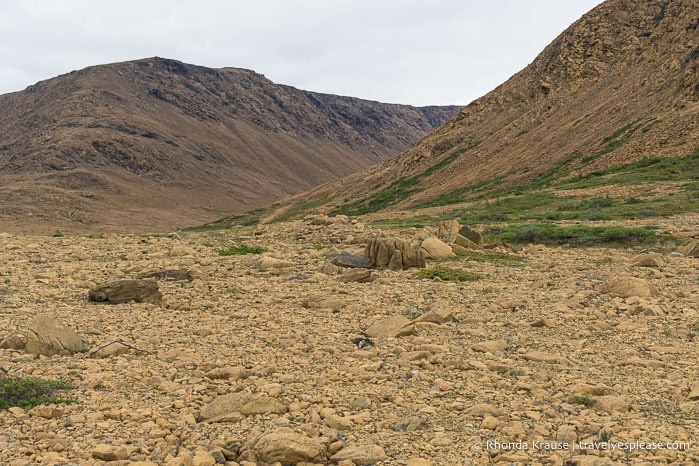 Rust-coloured hills of the Tablelands.