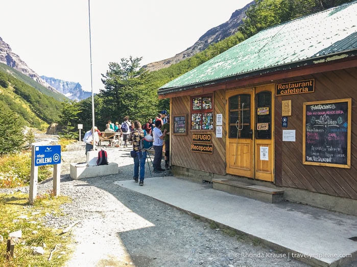 Exterior of Refugio Chileno.