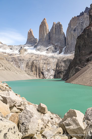 Rocky lakeshore and the Torres del Paine at Mirador las Torres.