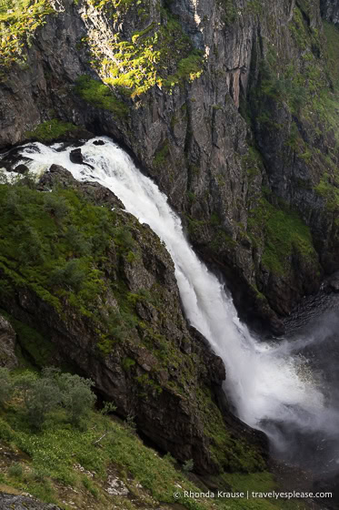 Looking down on Vøringsfossen.