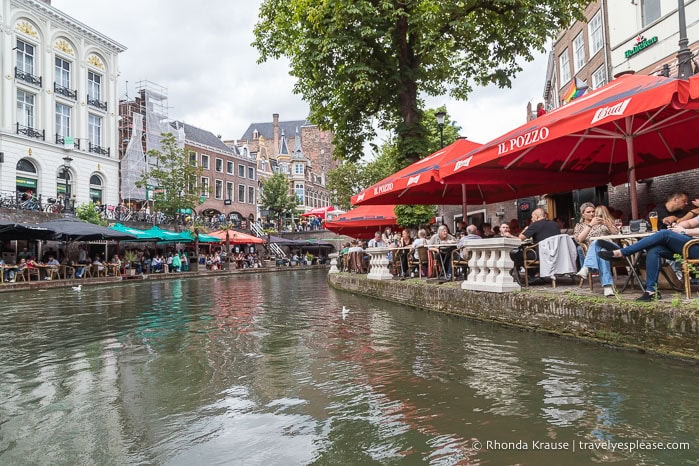 Restaurant tables lining the canal.